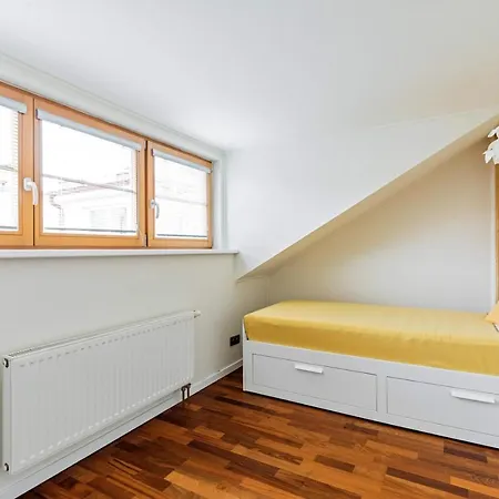 Malovanka Apartments Apartment